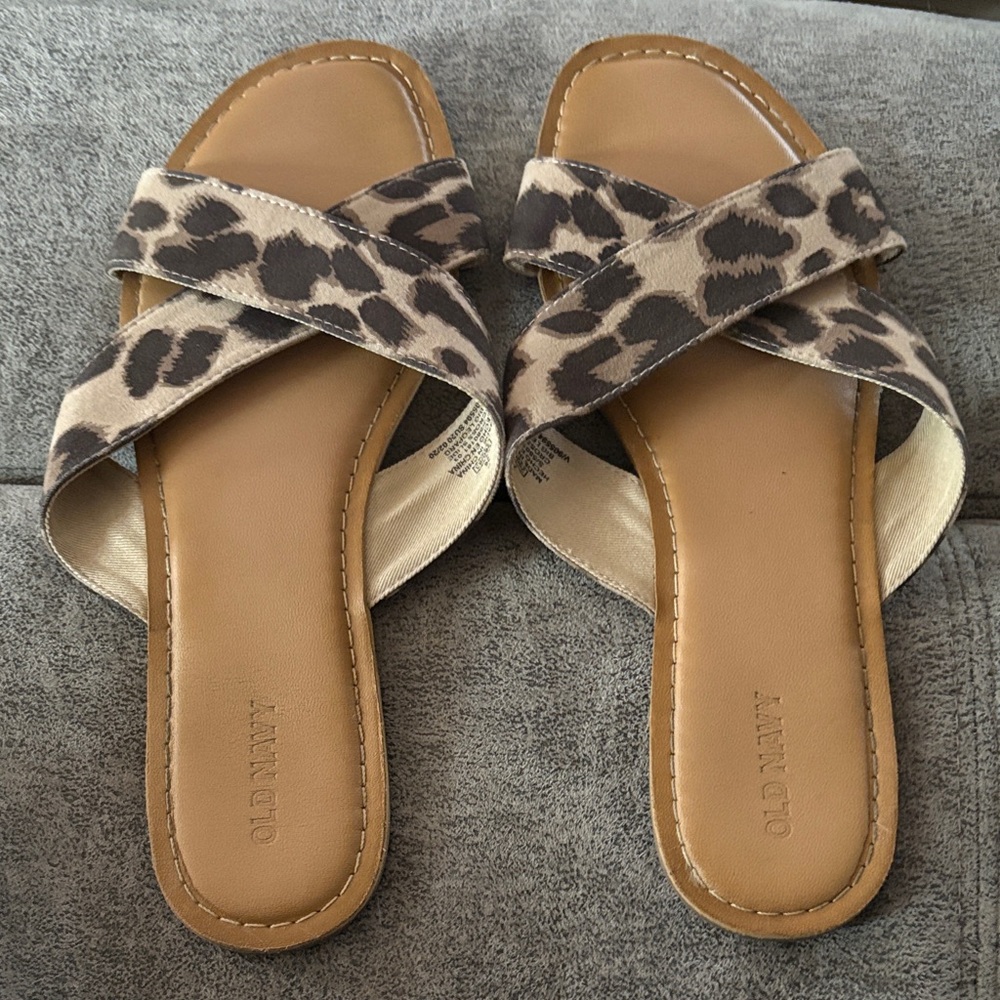 Old Navy Animal Print Sandals